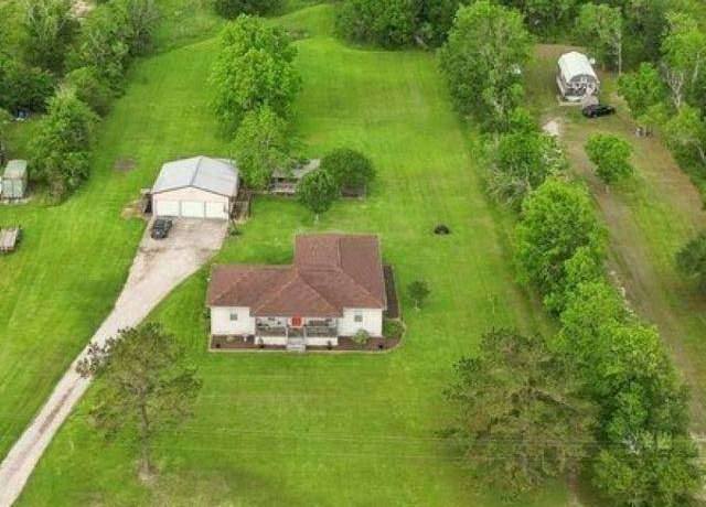 Property at 13872 Shellhammer Rd, Winnie, TX 77665, 4 beds, 2 baths