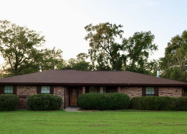 Property at 5263 Old Hwy 87, Orange, TX 77632, 3 beds, 2 baths