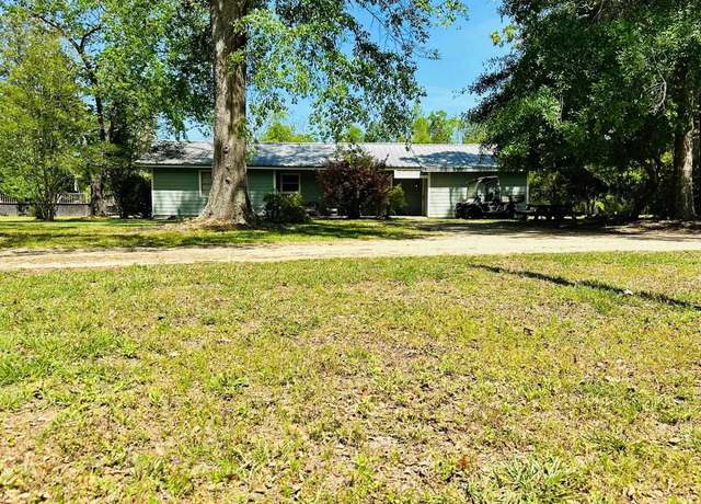 Property at 459 Pvt. Road 5283, Buna, TX 77612, 2 beds, 2 baths