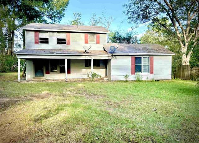 Property at 374 Starr St, Hemphill, TX 75948, 2 beds, 2 baths