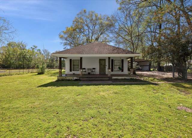 Property at 3435 N Tram Rd, Vidor, TX 77662, 3 beds, 1 bath