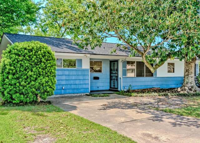 Property at 319 Avenue D, Nederland, TX 77619, 4 beds, 2 baths