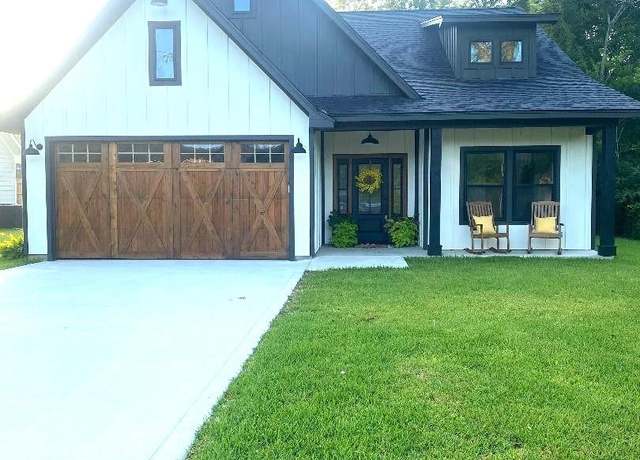 Property at 470 N Ann, Sour Lake, TX 77659, 4 beds, 2 baths