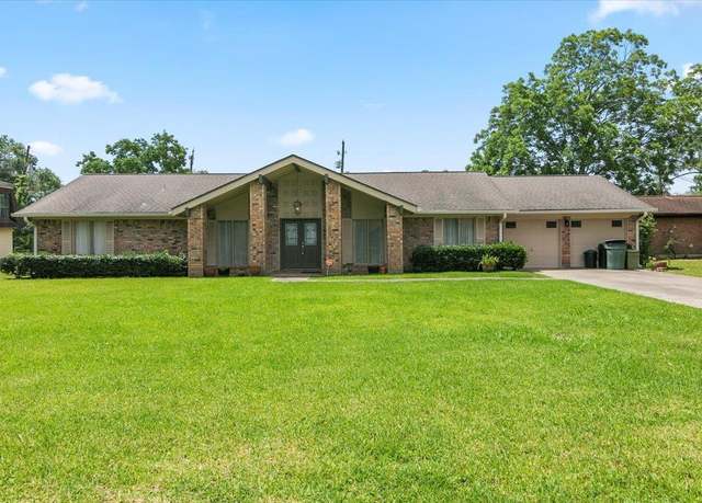 Property at 3995 Parish St, Beaumont, TX 77705, 4 beds, 2 baths