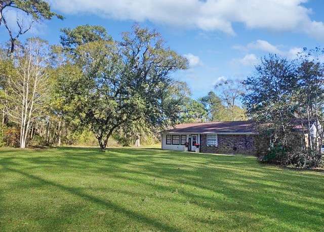 Property at 165 Trahan Rd, Lumberton, TX 77657, 5 beds, 3 baths