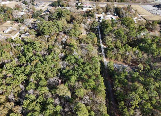 Property at 395 Willette Rd, Vidor, TX 77662, 3 beds, 2 baths