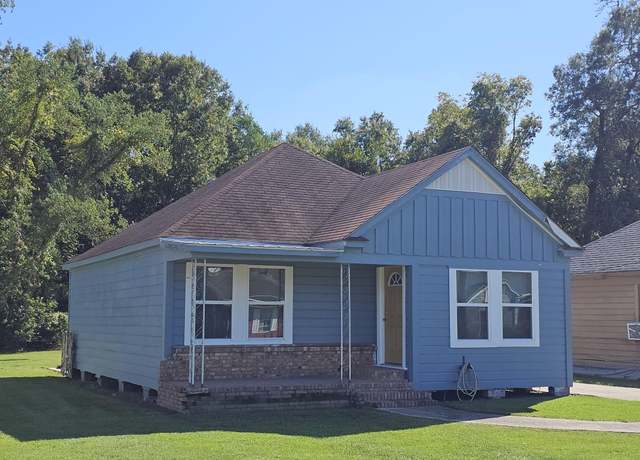 Property at 1755 Parry St, Beaumont, TX 77703, 2 beds, 1 bath