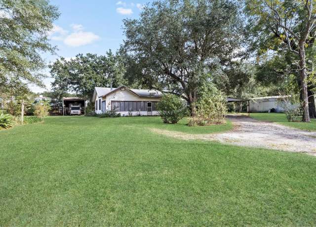 Property at 175 S Dewitt Rd, Vidor, TX 77662, 3 beds, 2 baths