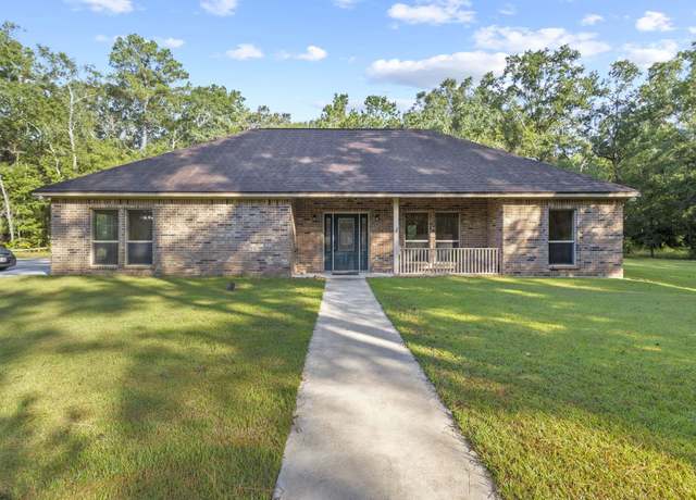 Property at 620 Easterwood, Vidor, TX 77662, 3 beds, 2 baths