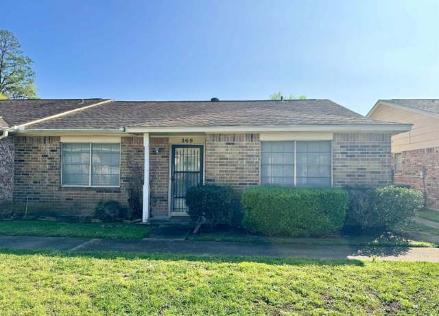 Property at 369 Pinchback, Beaumont, TX 77707, 2 beds, 2 baths