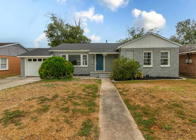 Photo of 3525 4th St, Beaumont, TX 77705