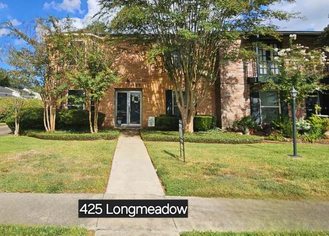 Property at 425 Longmeadow St, Beaumont, TX 77707, 3 beds, 2 baths