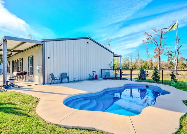 Property at 3050 Hudson Rd, Orange, TX 77632, 4 beds, 3 baths