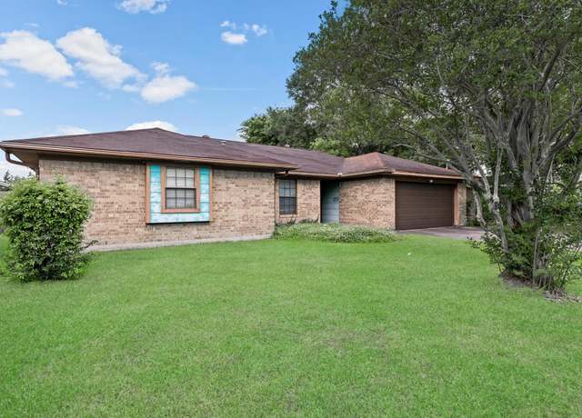 Property at 311 3rd St, Nederland, TX 77627, 3 beds, 2 baths