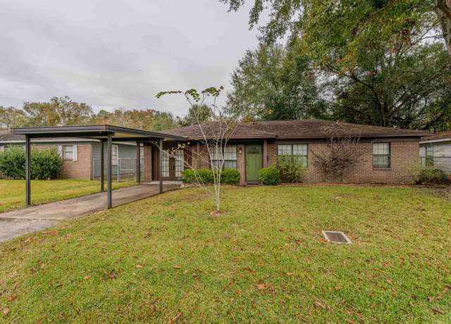 Property at 9260 Mclean St, Beaumont, TX 77706, 3 beds, 1 bath