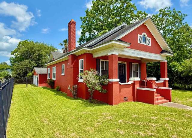 Property at 780 Craig St, Beaumont, TX 77701, 3 beds, 1 bath