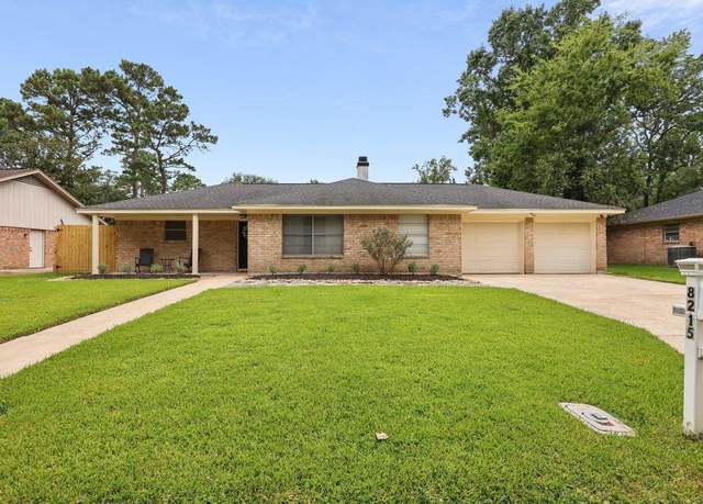 Property at 8215 Shiloh Dr, Beaumont, TX 77706, 3 beds, 2 baths