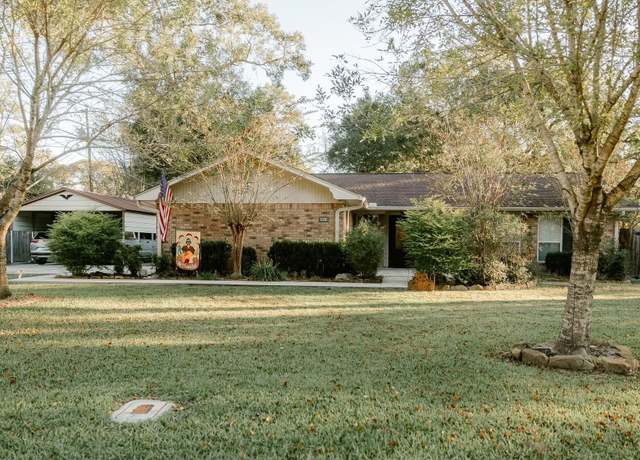Property at 120 Co Rd 774, Buna, TX 77612, 3 beds, 2 baths