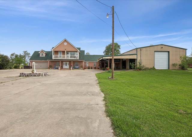 Property at 7645 Old Big Hill Rd, Beaumont, TX 77705, 5 beds, 3 baths