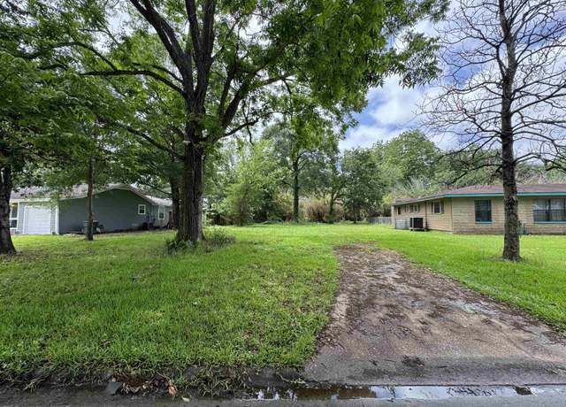 Property at 8465 Frazier Dr, Beaumont, TX 77707