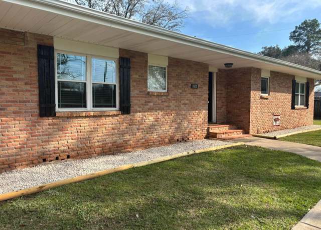 Property at 3525 Briggs Rd, Orange, TX 77630, 3 beds, 2 baths
