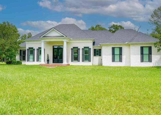 Property at 5065 Turner Rd, Orange, TX 77630, 4 beds, 4 baths