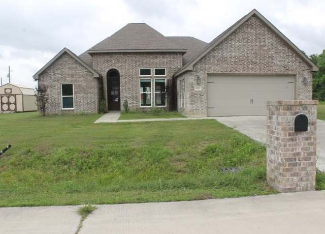 Property at 3825 Town Lake Blvd, Orange, TX 77630, 4 beds, 3 baths