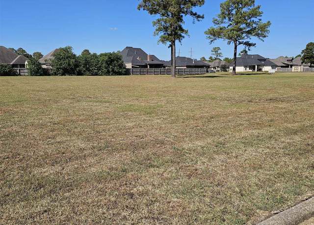 Property at 1580 Washington Village Pkwy, Beaumont, TX 77707