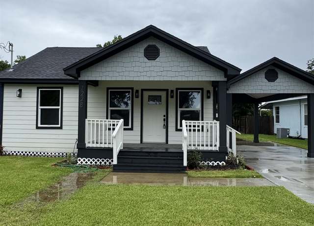 Property at 1228 Avenue A, Nederland, TX 77627, 4 beds, 2 baths