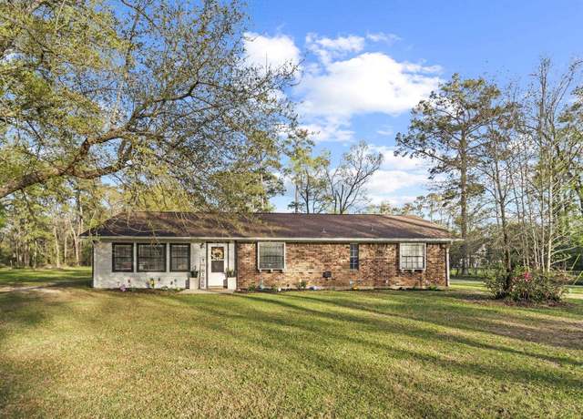 Property at 165 Trahan Rd, Lumberton, TX 77657, 4 beds, 3 baths