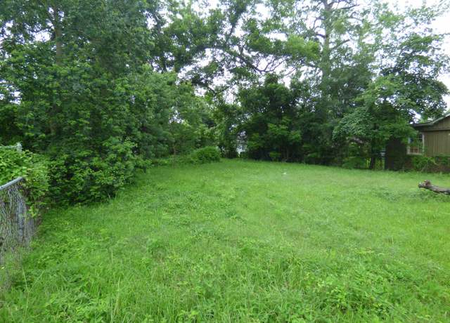 Property at 2410 N 16th St, Orange, TX 77630