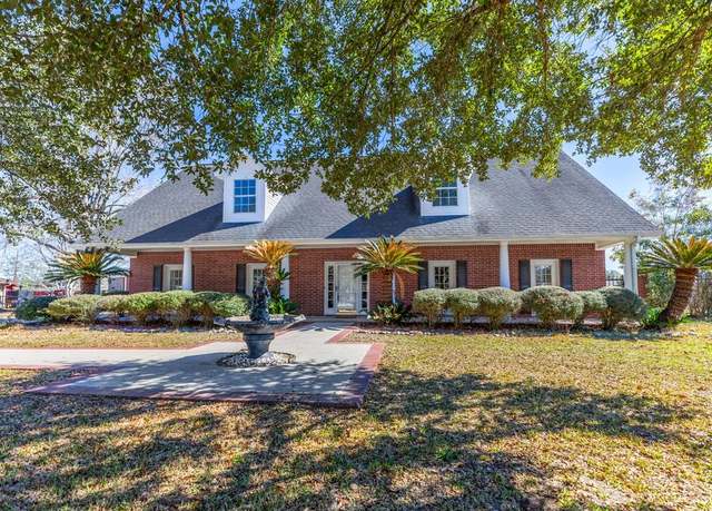 Property at 17830 Nonie Ln, Lumberton, TX 77657, 4 beds, 2.5 baths