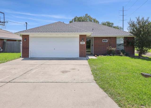 Property at 3800 38th St, Port Arthur, TX 77642, 3 beds, 2 baths