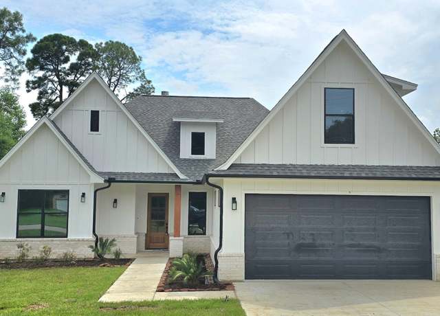 Property at 1107 N 22nd St, Nederland, TX 77627, 5 beds, 2.5 baths