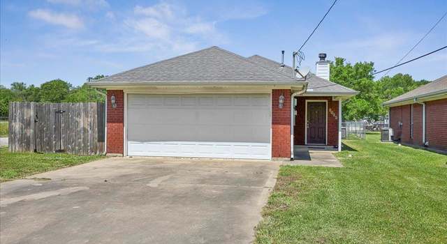 Photo of 2022 Armstrong Ave, Port Neches, TX 77651