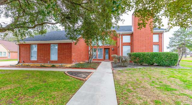 Photo of 3885 Cypress Point Dr, Beaumont, TX 77707