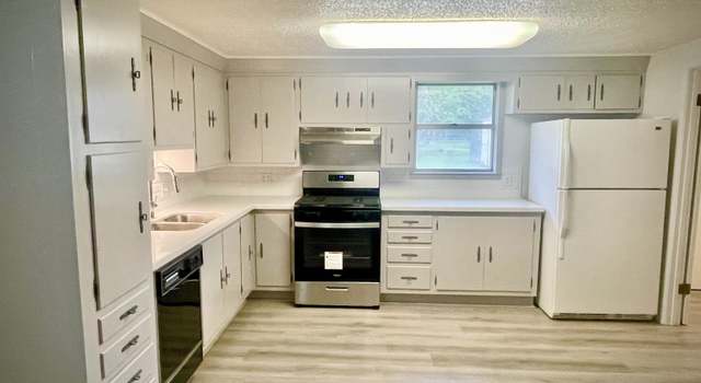 Photo of 204 2nd St, Stowell, TX 77661