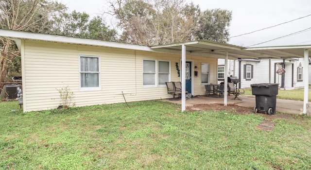 Photo of 2523 Avenue F, Nederland, TX 77627