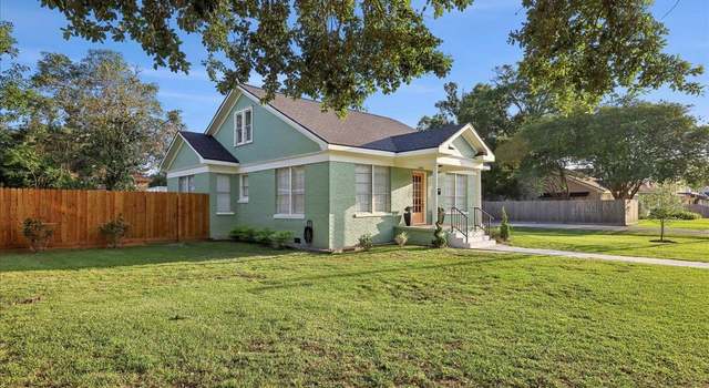Photo of 2445 South St, Beaumont, TX 77702