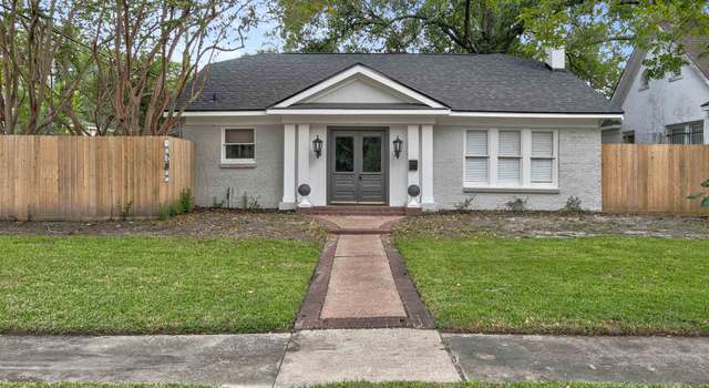 Photo of 2525 South St, Beaumont, TX 77702