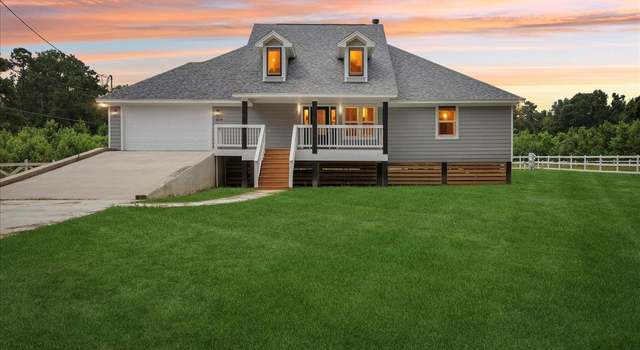 Photo of 8679 Massey Lake Rd, Silsbee, TX 77656