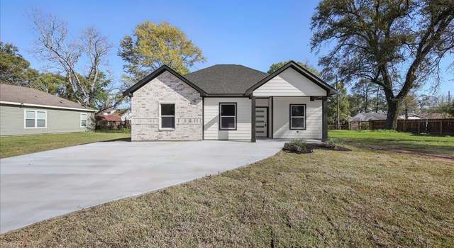 Property at 750 Shell St, Beaumont, TX 77705, 3 beds, 2 baths