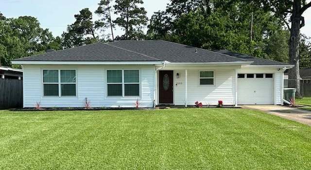 Photo of 3155 S Willowood Ln, Beaumont, TX 77703