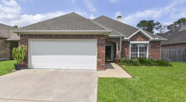 Photo of 750 Morningview Ln, Port Neches, TX 77651