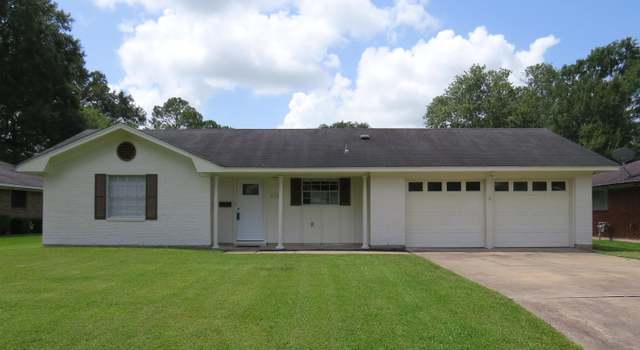 Photo of 8635 Crestview Ln, Beaumont, TX 77707
