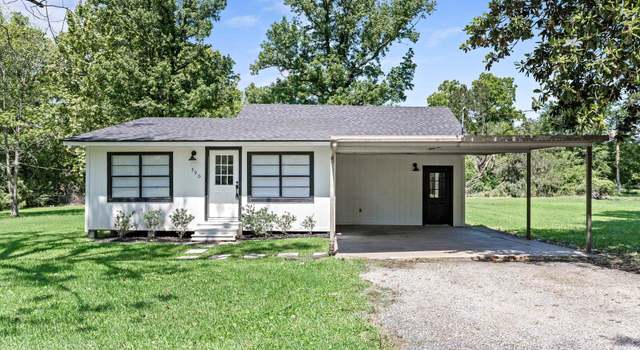 Photo of 590 Parks St, Silsbee, TX 77656