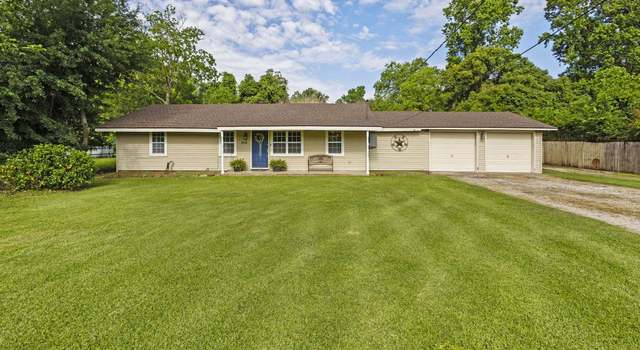 Photo of 350 Holly St, Bridge City, TX 77611