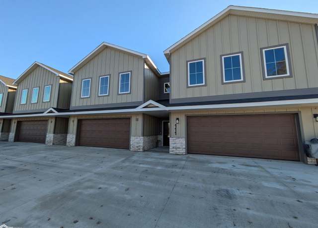 Property at 109 Stonebrook Ct, Clear Lake, IA 50428, 3 beds, 2.5 baths