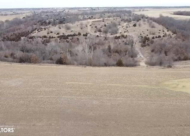 Property at 6110 165th St, Albia, IA 52531