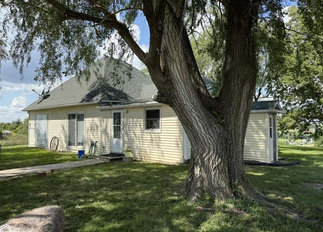 Property at 1364 Liberty Hwy, Osceola, IA 50213, 3 beds, 2.5 baths